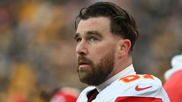 Chiefs trade pitch moves Travis Kelce into new role for $14 million replacement
