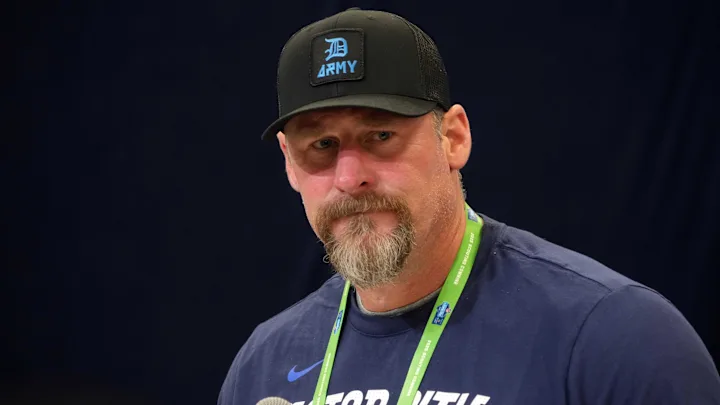 BREAKING: Detroit Lions Head Coach Dan Campbell has done it again, delivering a bold and strong message to the NFL regarding request on Jared Goff to..