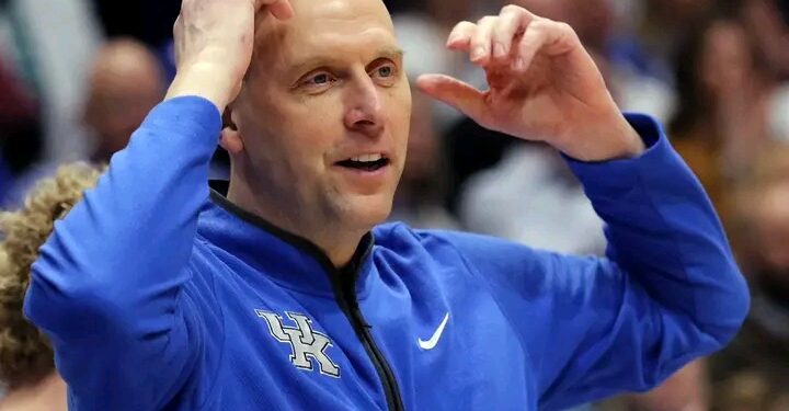 “Kentucky Wildcats Front Office in Chaos”
