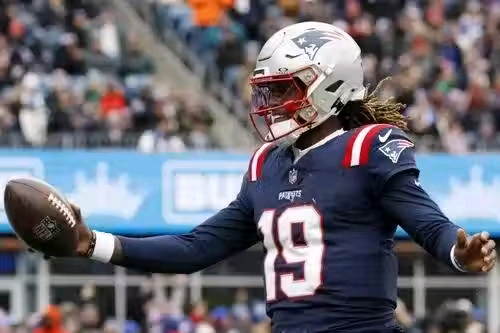 WILD CLAIM ALERT! Cowboys’ New QB’s Arm Strength Stuns the Coaching Staffs