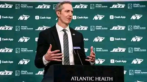 NFL NEWS: Philadelphia Eagles general manager has announced that the team’s Super bowl winning Defensive Tackle Milton Williams has formally accepted a move to the New York Jets on a 4-year, $92.6 million Deal after a lengthy 14-hour negotiation with the Philadelphia Eagles general manager, This comes after the Baltimore Ravens confirmed and announced that they are out of the race to sign the Defensive Tackle after he rejected their $67.8 million, three-year offer 13 hours ago, in favor of a trade to the New York Jets organization.. see more…