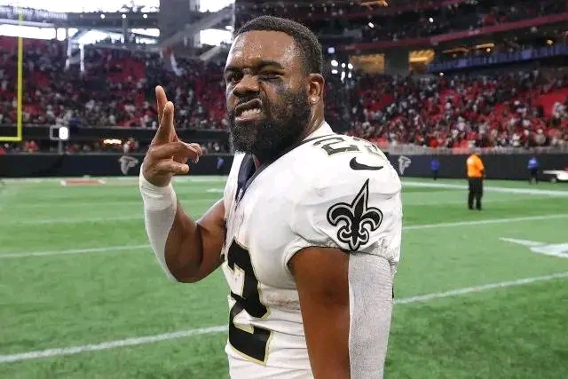 Former NFL running back Mark Ingram joins Fox’s college football coverage.