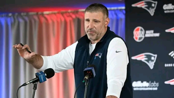 Sport News: Mike Vrabel Speaks Out Against Robert Kraft’s Decision, Giving Reasons that Robert Kraft is just a