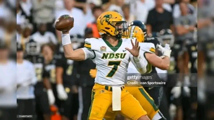 Schefter: Steelers Sent Quarterback Coach To North Dakota State For Meeting With Quarterback Cam Miller