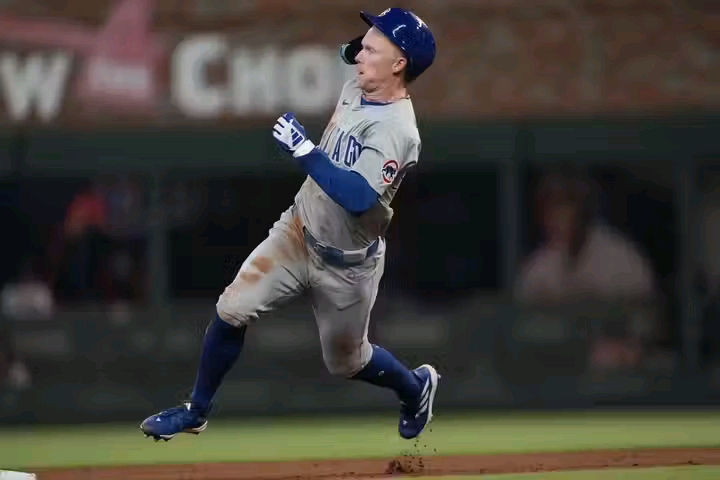 Pete Crow-Armstrong (PCA) was notably absent from MLB Network’s top 25 rookies list at the end of 2024 and their top 10 center fielders for 2025. However, his recent performance has made it impossible to overlook his talent and impact on the field.