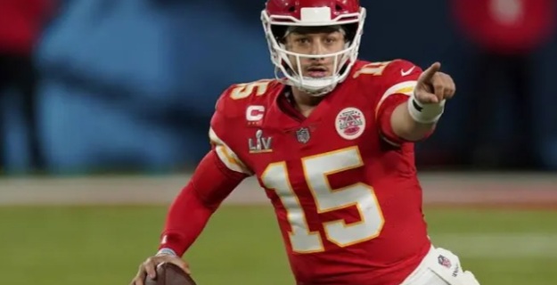 Sad News: Kansas City Chiefs are playing with fire—Patrick Mahomes needs protection now