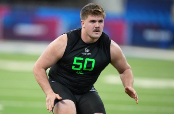 Colts Could Draft Versatile Offensive Lineman in the First Round