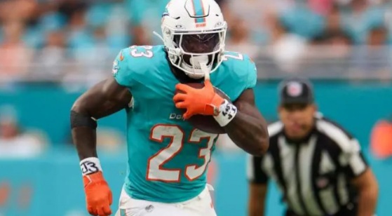 49ers urged to reunite with $6 million playmaker after trading Jordan Mason