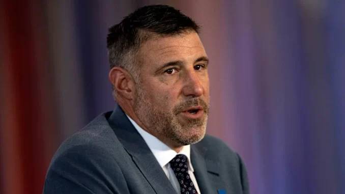 BREAKING NEWS: New England Patriots fans react in shock as coach Mike Vrabel makes a surprising announcement about former star and Super Bowl champion Julian Edelman, leaving the entire NFL speechless. He stated that…