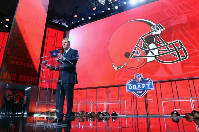 Analyst Believes Browns Could Shock Everyone With No. 2 Pick