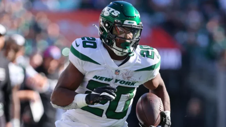 Jets’ Breece Hall Emphatically Responds To Trade Rumors (Report)