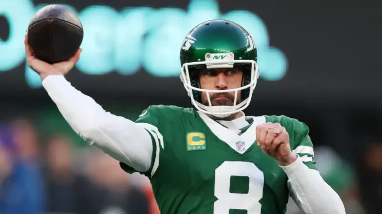 Ex-Lions Coach Makes Waves for Role in Aaron Rodgers Firing