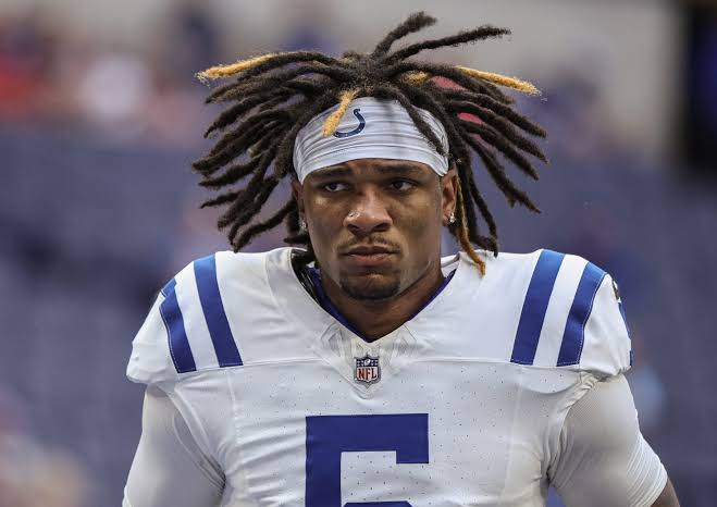 Breaking News: Five minutes ago, the Denver Broncos paid a hefty price to sign the Indianapolis Colts’ elite quarterback