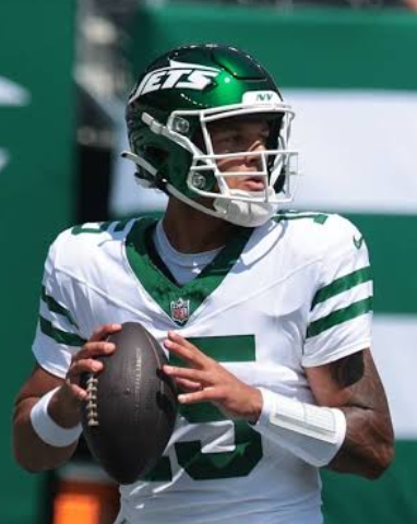 Breaking news:New York Jets incredible star player Adrian Martinez has terminated his contract with the club due to a serious disagreement…..