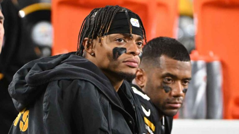 Jets’ Fields not interested in talking about drafting a QB