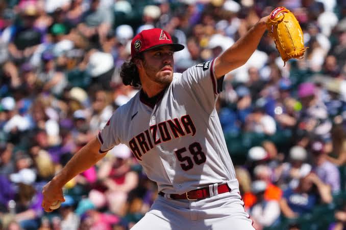 Cubs Sign Peter Solomon To Minor League Deal