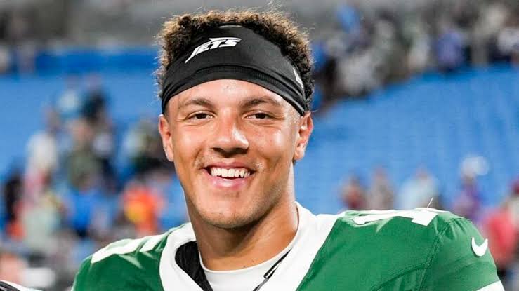 Breaking News: New York Jets Incredible Star Player Adrian Martinez has Terminated His Contract With the Club Due to a Serious Disagreement….