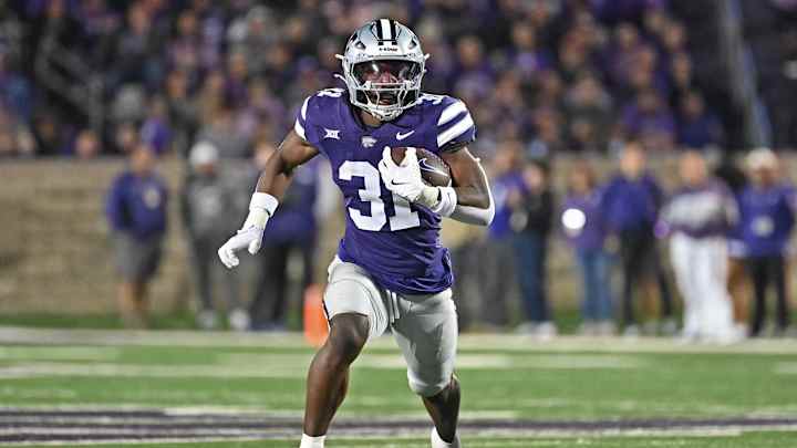 3 best sleeper running backs that fit the Chicago Bears in the 2025 NFL Draft