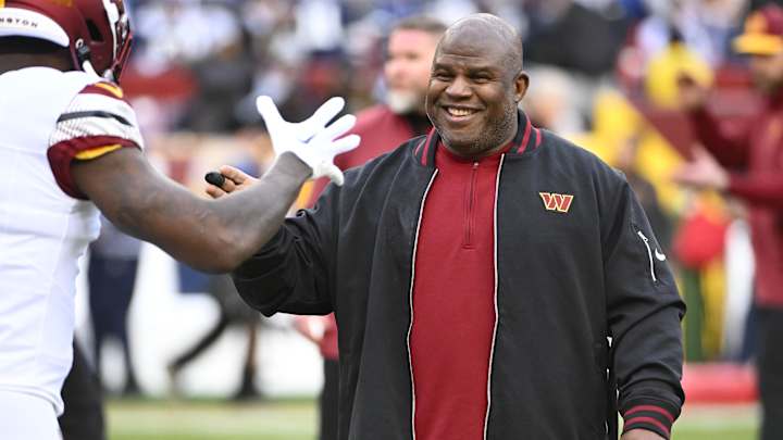 Eric Bieniemy says he knows how to stay in his Bears coaching lane
