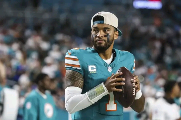 NFL NEWS: With Free-Agents Sam Darnolds Heading to Carolina Panthers, Minnesota Vikings Have Now traded for Miami Dolphins Franchise Quarterback Tua Tagovailoa after the Star QB Requested a trade away from Miami, Minnesota Vikings general manager Announced 10-minutes ago that Tua Tagovailoa will end up in Minnesota Vikings and Become Face of Minnesota Vikings Franchise after 4-yrs $160 million Max Contract was Finalized 15-minutes ago and Currently….