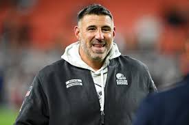 BREAKING: New Orleans Saints football Fans Stunned as Head Coach Kellen and  Mike vrabel Moore Announces Shocking Move Involving Tight end Taysom Hill as the new……..