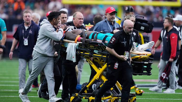 “Bears’ Rebuilding Efforts Hit Snag: Key Player Sidelined with Injury…