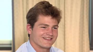 New England Patriots quarterback Drake Maye has donated his entire season’s bonuses and sponsorship deals to a charity organisation. This selfless act showcases Maye’s commitment to giving back to the community and making a positive impact…..