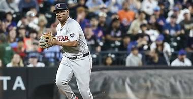 Cubs-Red Sox Trade Idea Gives Frustrated Third Baseman New Home