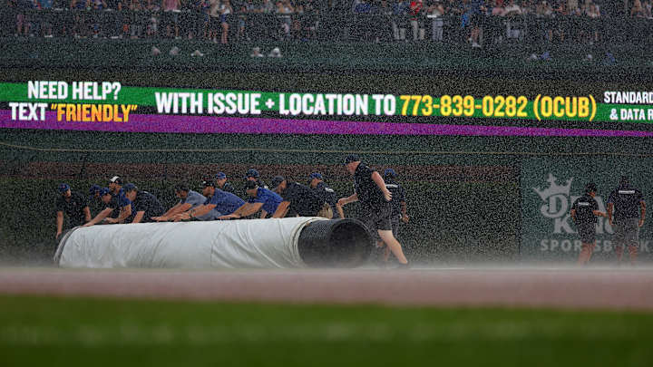 Cubs-Phillies start time: Live rain delay updates from Wrigley Field