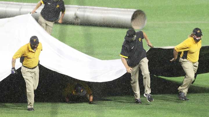 Cubs-Pirates start time: Rain delay updates, forecast from PNC Park on April 29