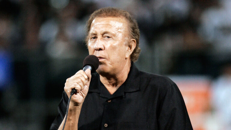 It’s Now Official and Realistic, Netflix set to Release Groundbreaking Documentary Series on Las Vegas Raiders Legendary Coach Tom Flores Set to Premiere on…